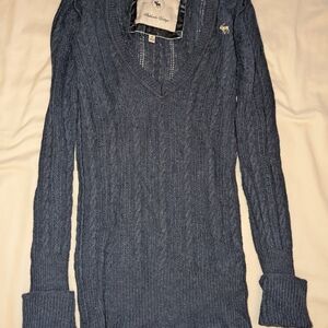 Abercrombie And Fitch Classic Blue V-Neck Cable-Knit Sweater